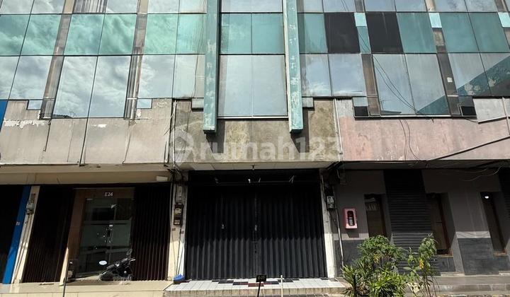 Ruko Cocok untuk Kantor Dalam Komplek Ruko Dekat Stasiun MRT Cipete Jakarta Selatan Ruko Cocok untuk Kantor Dalam Komplek Ruko Dekat Stasiun MRT Cipete Jakarta Selatan