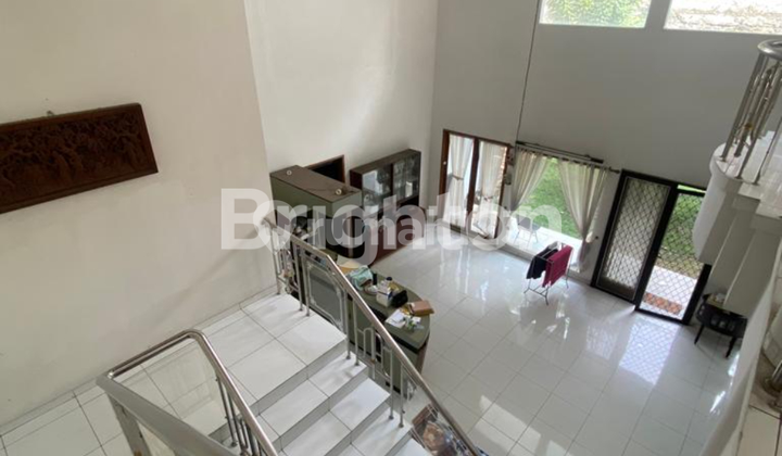 Rumah Luas Dalam Komplek Bukit Cinere Indah Depok