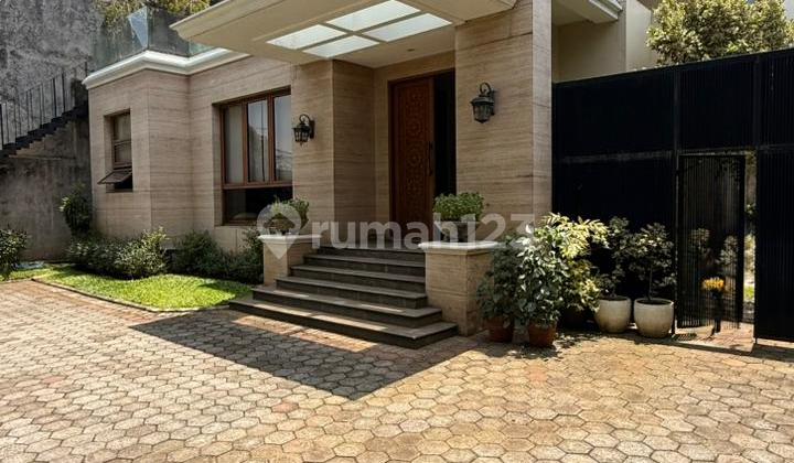 Rumah Mewah Strategis Dekat Gedung Cibis Nine Cilandak Kko Jakarta Selatan