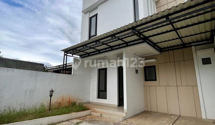 Rumah Baru Siap Huni Strategis Dekat Universitas Terbuka Pondok Cabe Tangerang Selatan