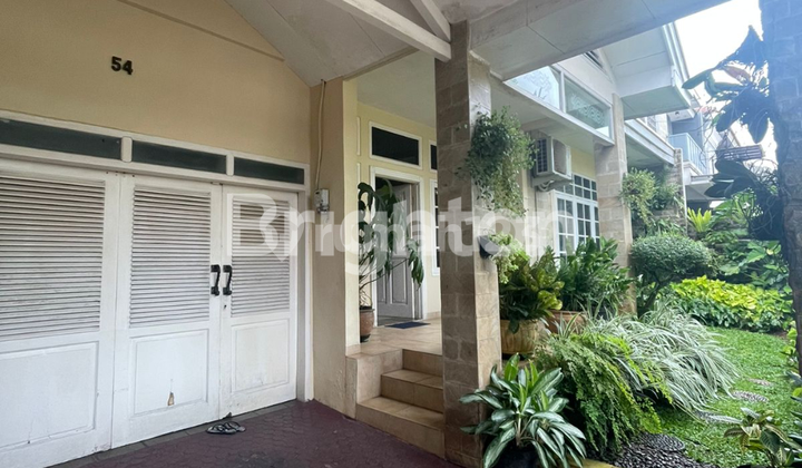 Well-maintained, charming house just a step away from the Limo Toll Gate, located within Cinere Estate Complex, Depok.