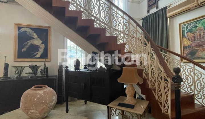 Ready-to-Occupy Luxury House in the Elite Complex of Bukit Cinere Indah, Depok