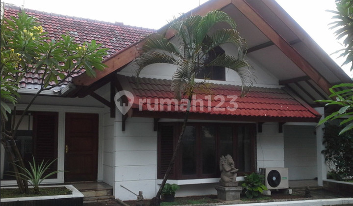 Rumah Strategis Dekat Cbd Simatupang Jatipadang Jakarta Selatan