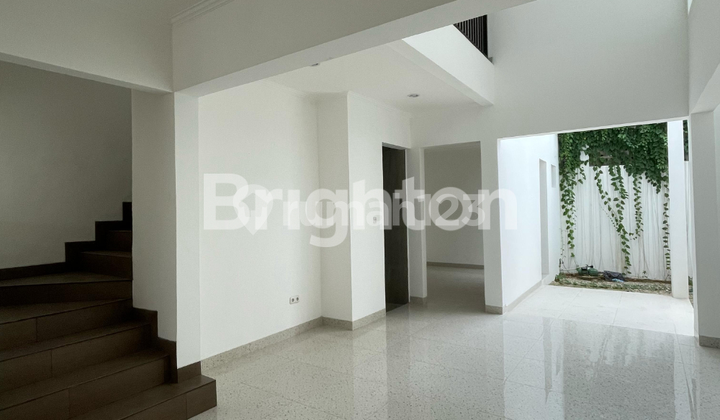 READY STOCK HOUSE MOVE-IN READY LIMITED STOCK JAGAKARSA SOUTH JAKARTA