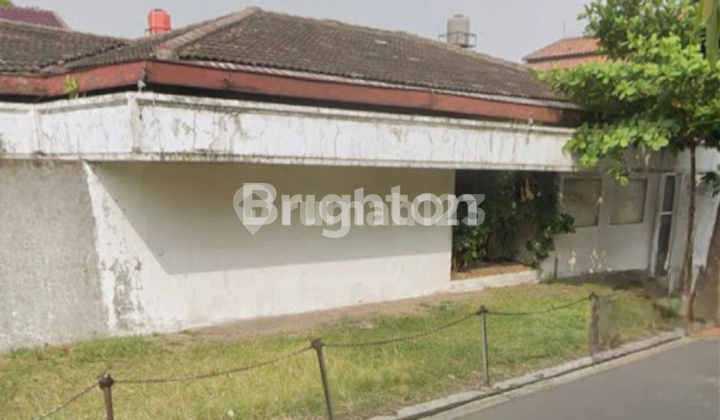 Rumah Strategis Cocok Usaha atau Tempat Tinggal Kemang Jakarta Selatan