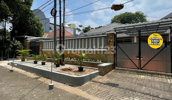 Rumah Strategis Dekat Blok M Wijaya Jakarta Selatan