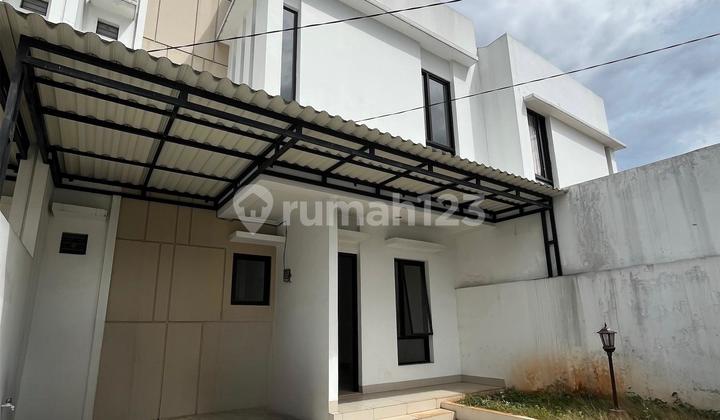 Rumah Strategis Dekat Universitas Terbuka dan Gerbang Tol Pondok Cabe Tangerang Selatan