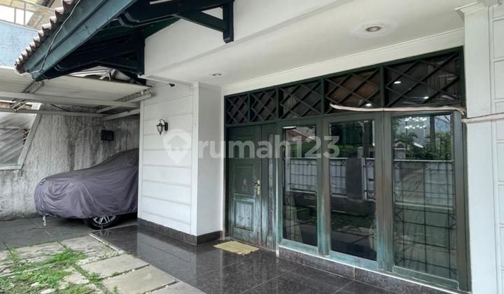 Rumah Strategis Dekat Arteri Permata Hijau Cipulir Jakarta Selatan Rumah Strategis Dekat Arteri Permata Hijau Cipulir Jakarta Selatan