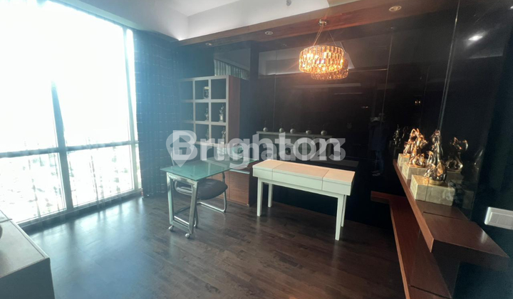 LUXURY FURNISHED APARTMENT STRATEGICALLY INTEGRATED WITH KEMANG VILLAGE MALL SOUTH JAKARTA 2