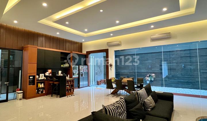 Rumah Modern House Fully Furnished Citraland Surabaya Barat 1