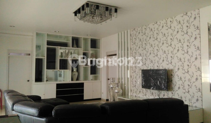 ONE-STORY STURDY BUILDING HOUSE NEAR MOG MALL MALANG 2