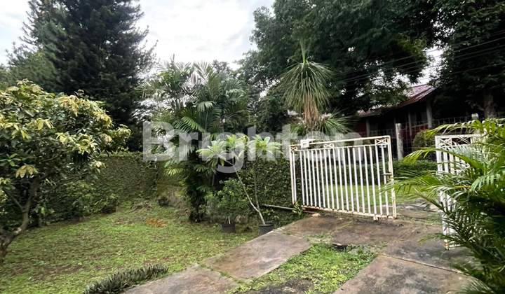 Rumah Strategis Hitung Tanah Dekat Pintu Toll Brigif Dalam Komplek Bumi Pusaka Cinere Depok 2