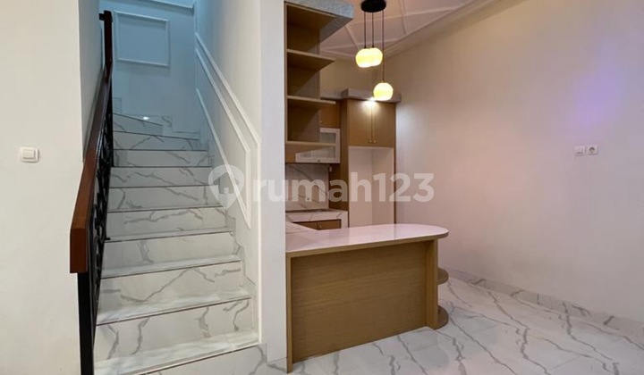 Rumah di jual Siap Huni dalam cluster di Jagakarsa  7