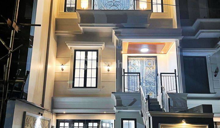 Rumah mewah 3 lantai selangkah ke Toll Andara 1