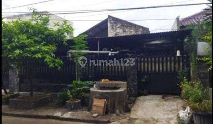 Rumah lama hitung Tanah di Jalan tanah mas selatan jakarta Timur  1