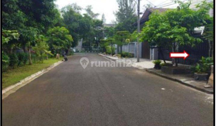 Rumah lama hitung Tanah di Jalan tanah mas selatan jakarta Timur  2