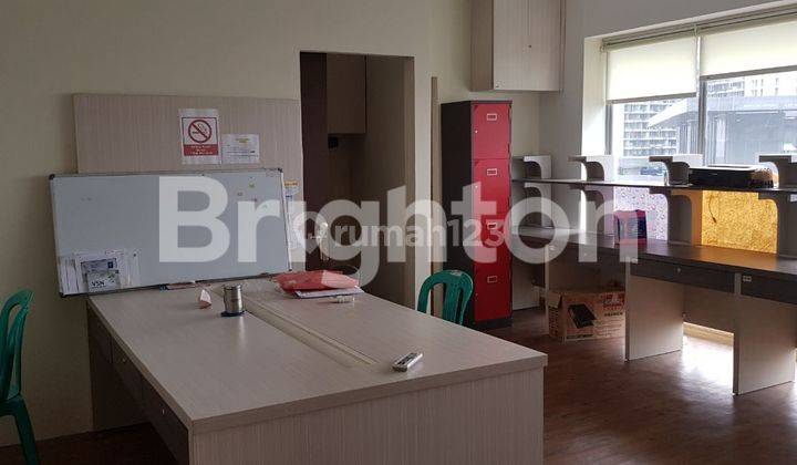 Office full furnished di gedung mansion kemayoran 2