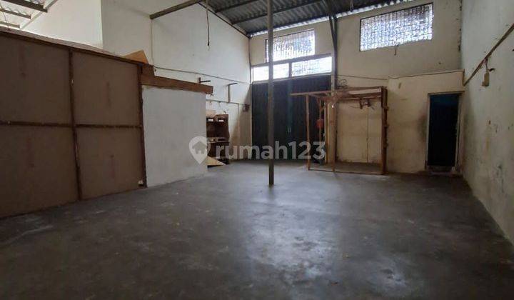 Rumah Usaha SABLON 6 x 12 Krendang Selatan  1