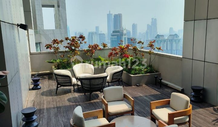 Fully Furnished 2 Bedroom 171 m2 Verde Two