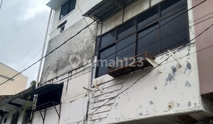 Ruko Bandengan Shm Di Bawah Pasaran