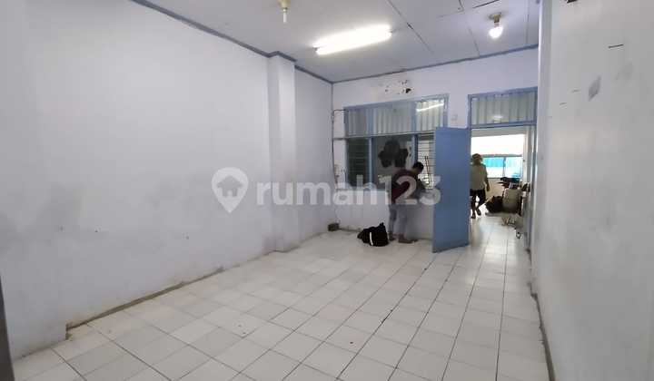Rumah Glodok 4 X 22 Akses Mobil Rumah Glodok 4 X 22 Akses Mobil
