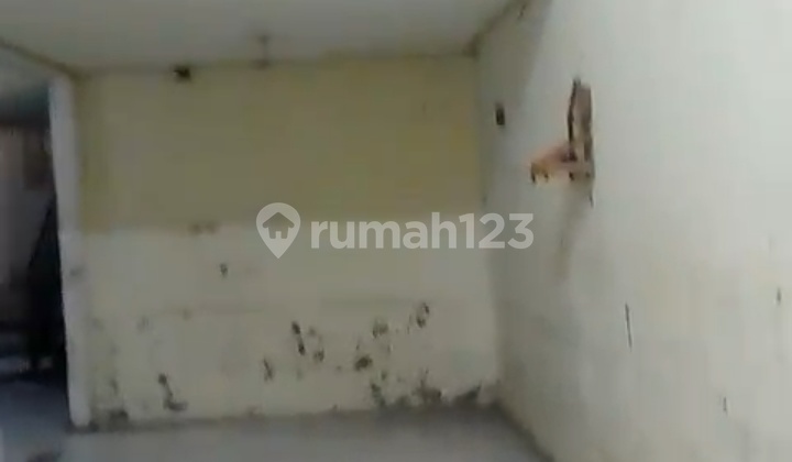 Di Bawah NJOP 5 X 19 SHM Jembatan Lima