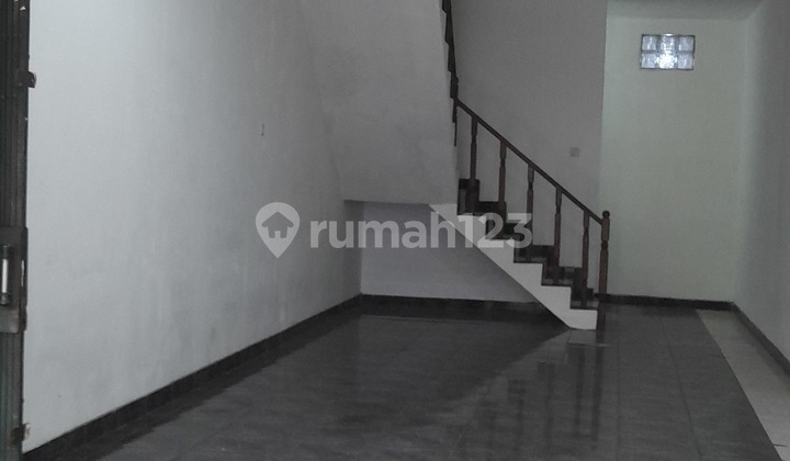 Rumah Bagus Jelambar 4 X 17 Siap Huni