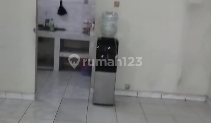 New Market House 6 X 22 Below Market 2