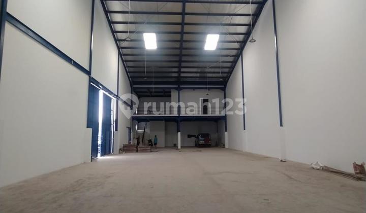 Kapuk Kamal Warehouse 1,700 M2