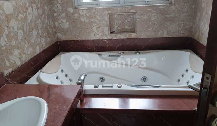 Dijual Cepat Rumah Kelapa Gading 2