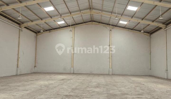 Warehouse Lot Dpr for Rent