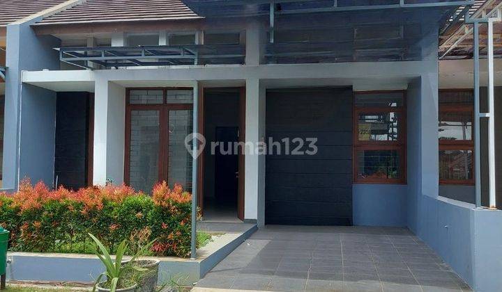 Rumah Siap Huni Komplek Cherry Field Buah Batu Bandung 1