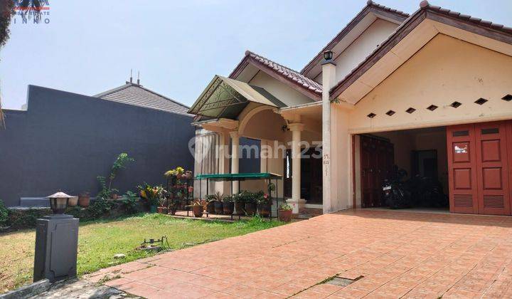 Rumah Mewah Nuansa Villa di Dago Pakar Permai Bandung 1