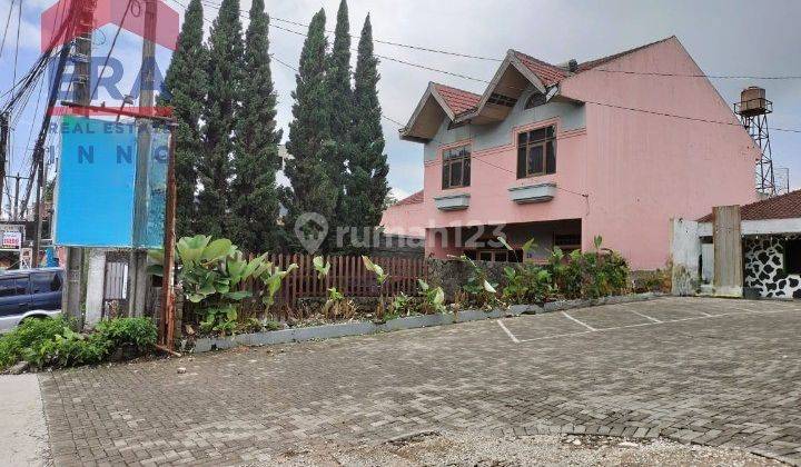 Rumah Strategis Hitung Tanah Mainroad Lembang Bandung 2