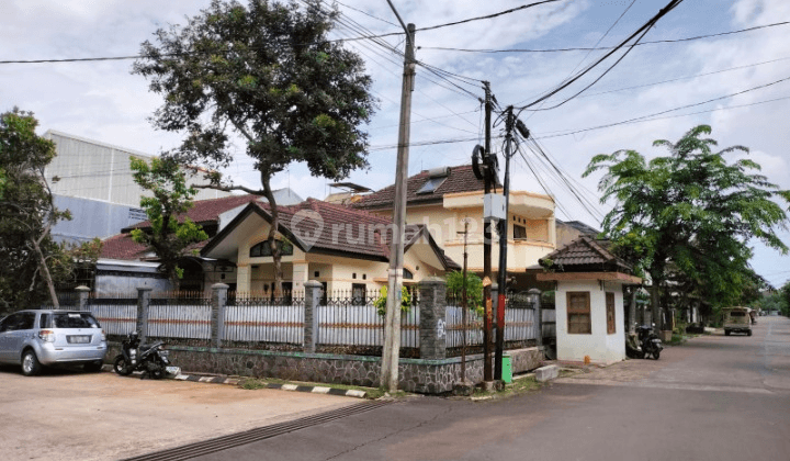 Rumah Strategis Istana Kawaluyaan Indah Soekarno Hatta Bandung 1