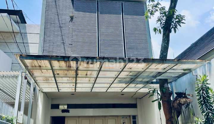 Rumah Premium Kawasan Elit Jl. Lombok Tengah Kota Bandung 2