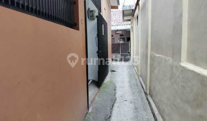 Strategic Boarding House on Jl. Jurang Gg. Emon, Pasteur, Sukajadi, Bandung. 2