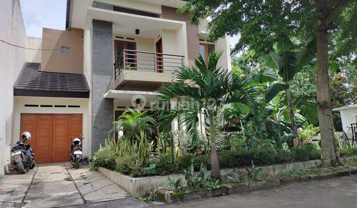 Rumah 2 Lantai De Green Grande Margasari Ciwastra Bandung 1