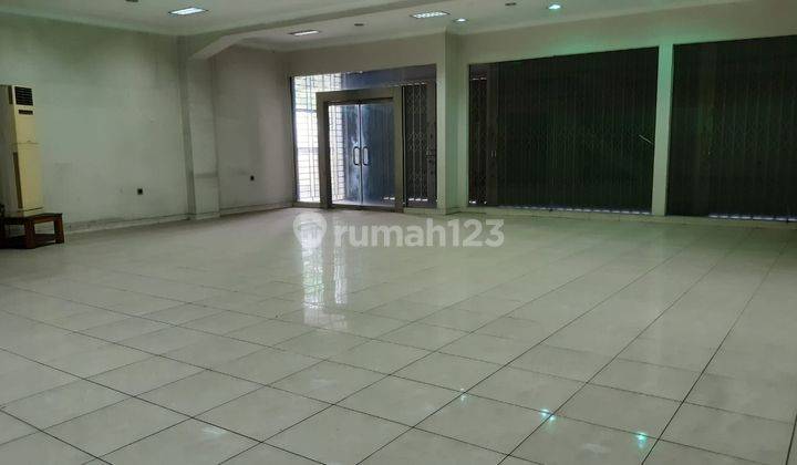 Rumah 2lantai jalan utama Gatot Subroto cocok untuk kantor di jalan Diponegoro Ungaran 2