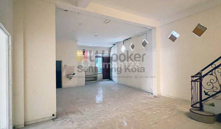 Ruko Siap Pakai di Jalan Gajah 4