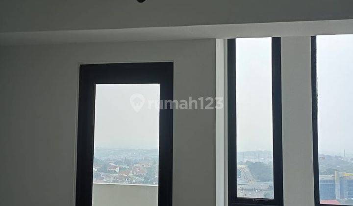 Apartemen siap huni cocok untuk mahasiswi keamanan 24 jam. 5
