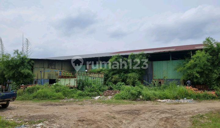 Gudang Sewa Listrik 30 Kva Parkir Luas Trailer Leluasa Manuver. 1