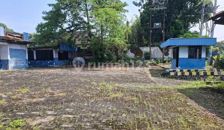 Hitung Tanah Pinggir Jalan Raya Cocok untuk Gudang dan Ruko. 1