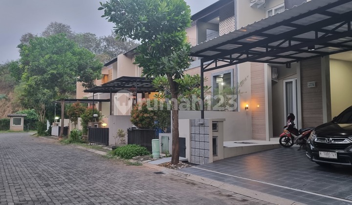 Rumah Cluster 2lantai, Santai, Tenang, Keamanan 24 Jam. 1