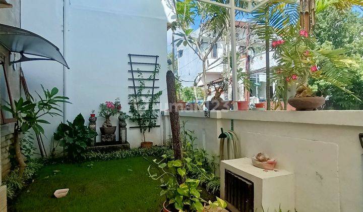 Rumah cantik 2 lantai siap huni di Jimbaran 11