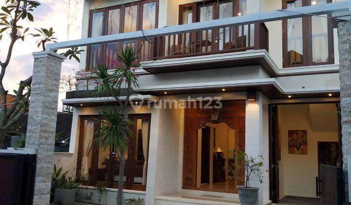 Rumah Desain Villa Yang Nyaman Di Renon Denpasar 1