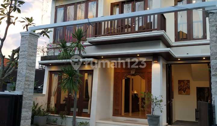 Comfortable Villa Design House In Renon Denpasar Comfortable Villa Design House In Renon Denpasar