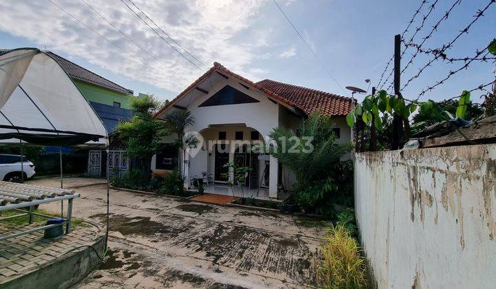 RUMAH DIJUAL HITUNG TANAH COCOK UNTUK USAHA 1