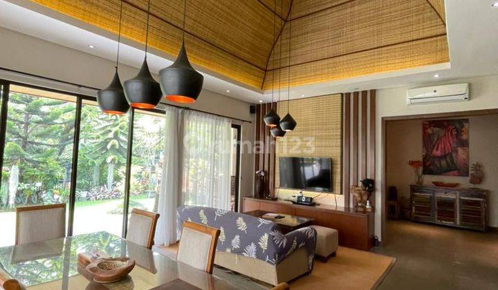 Dijual Villa Cantik Fully Furnished Villa Cantik Bergaya Bali di Vimala Hills Bogor 1