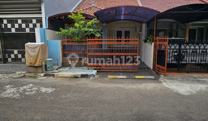 For Quick Sale: House with Large Land in Metro Permata, Tangerang For Quick Sale: House with Large Land in Metro Permata, Tangerang